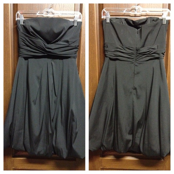 White House Black Market strapless bubble dress