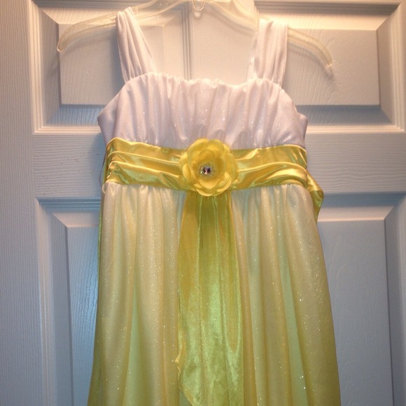 SOLD yellow and white dress kids size 12