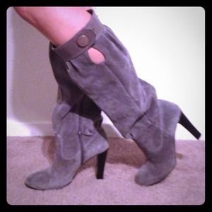 Redused for @gsabilon Michael Kors Boots