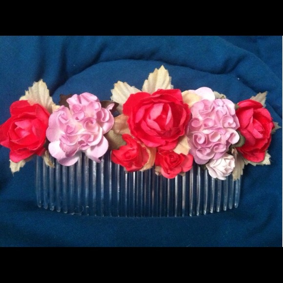 Floral barret