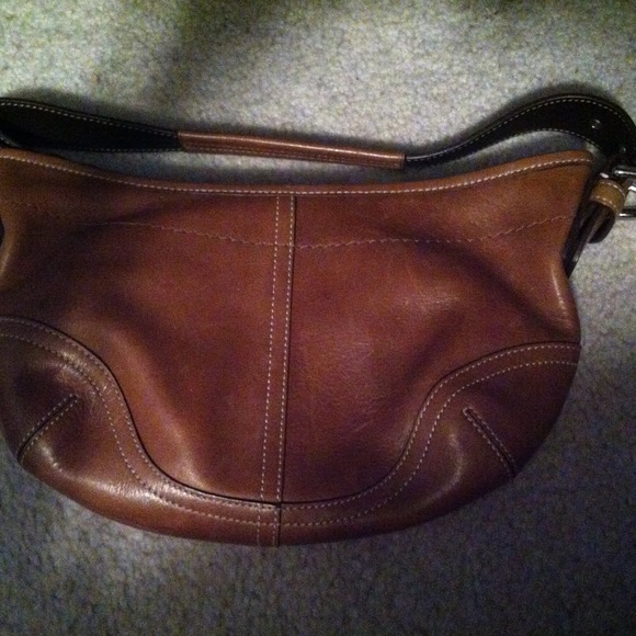 Small authentic coach purse - Picture 1 of 2