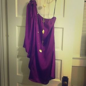 ❤Sold❤Magenta one shoulder dress