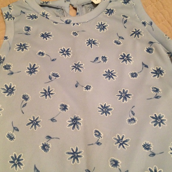 Light blue with dark blue and white flower dress S - Picture 2 of 3