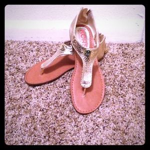 MICHAEL KORS GIRLS SANDALS❗SOLD❗