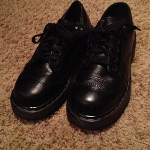 🌟Bundle Dr Martens, orange top,white skinny jeans