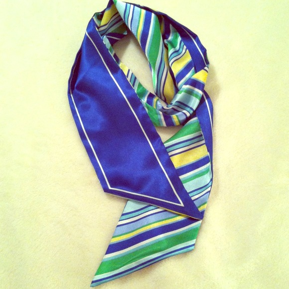 Two Sided Scarf - Picture 1 of 2