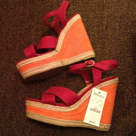 Express Wedges - Picture 3 of 4
