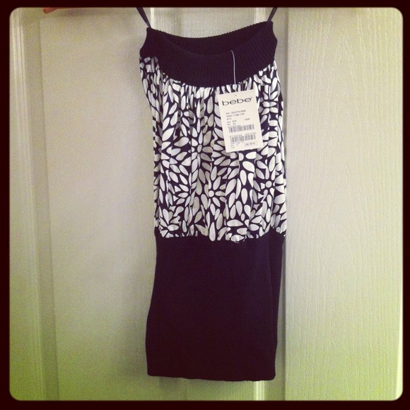 ⭐⭐SALE⭐⭐bebe Tube Top