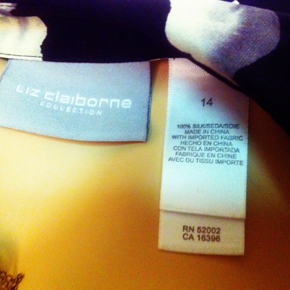 NWT Great Liz Claiborne Blouse. Size M-L, - Picture 4 of 4