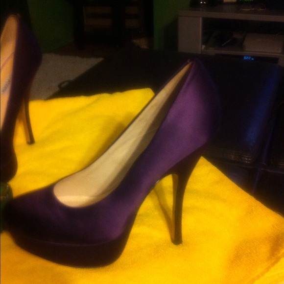 🌸Authentic Steven Madden purple heels🌸 - Picture 2 of 3
