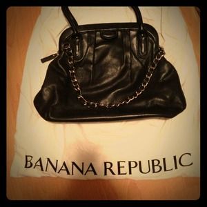 ❤SOLD❤ - Banana Republic leather handbag