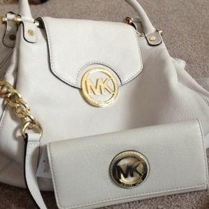 Michael kors bag and wallet