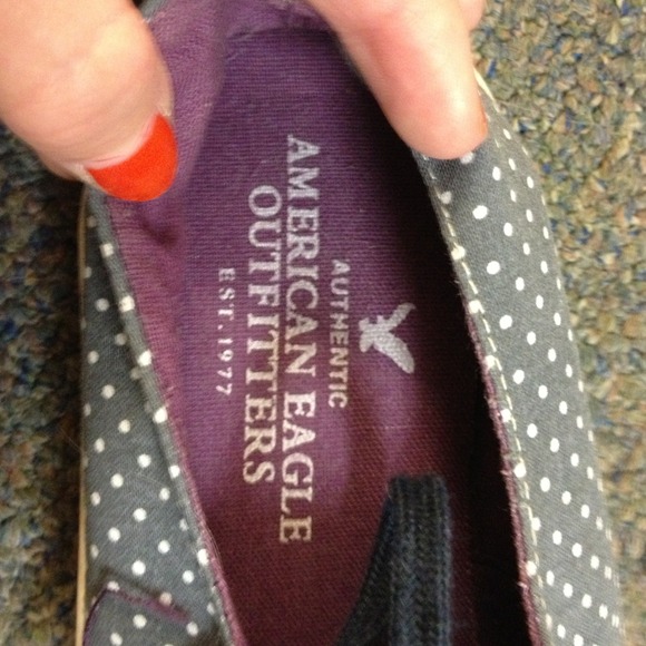 🔴 SOLD Never been work American Eagle sneakers! - Picture 4 of 4