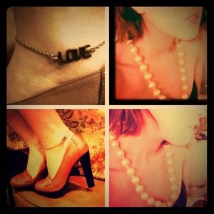 Love Glamour! Spring accessories! 2 items for $12!