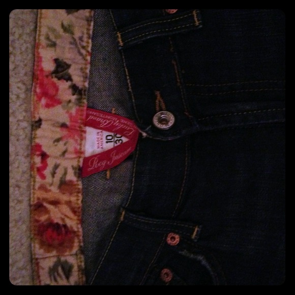 Lucky Jeans