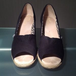 TOMS Black Wedges