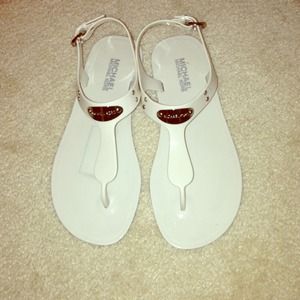 Michael kors 🎉🎉🎉price reduced🎉🎉🎉