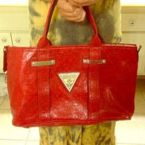 Guess Red Tote Bag - HOLD for thenichelsons
