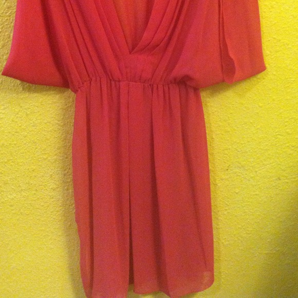Pink flowy dress - Picture 2 of 2