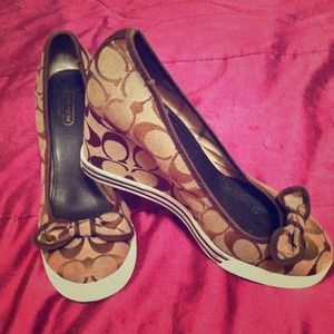 Coach Wedges
