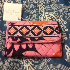 Brand new Vera Bradley wallet