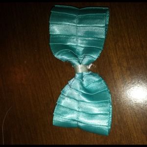 Hair bow