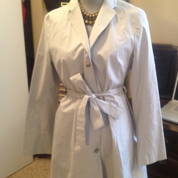 New Banana Republic trench coat