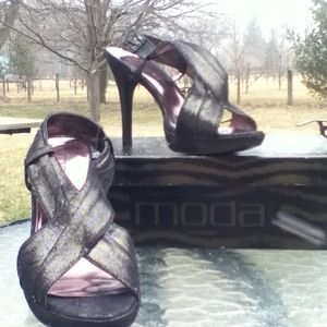 Women's sandal heels