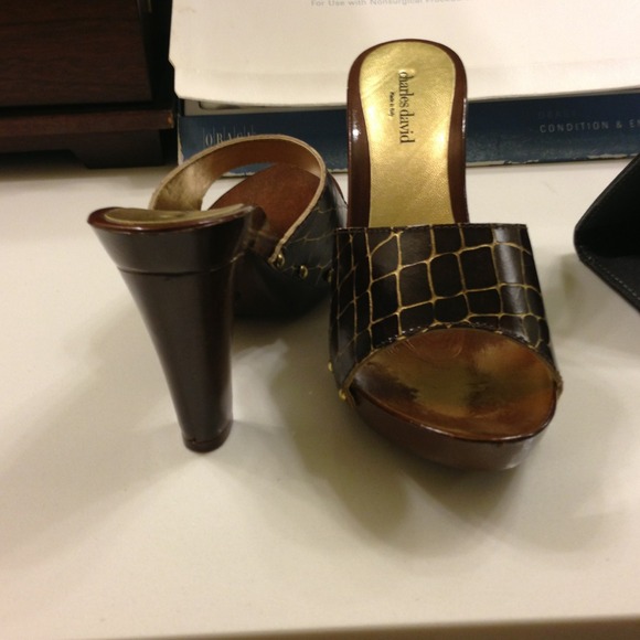 Charles David made in Italy shoes - Picture 3 of 3