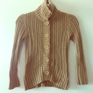 Abercrombie & Fitch sweater