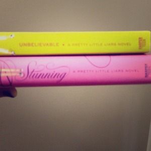 Pretty little liars books