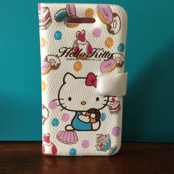 iPhone 4S case Hello Kitty