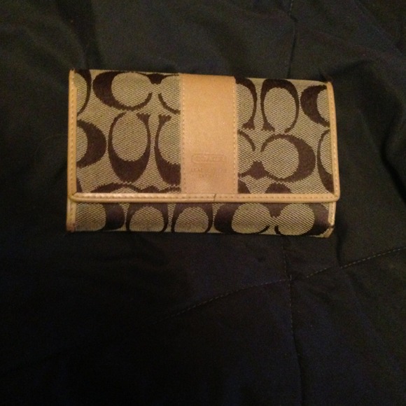 Coach wallet