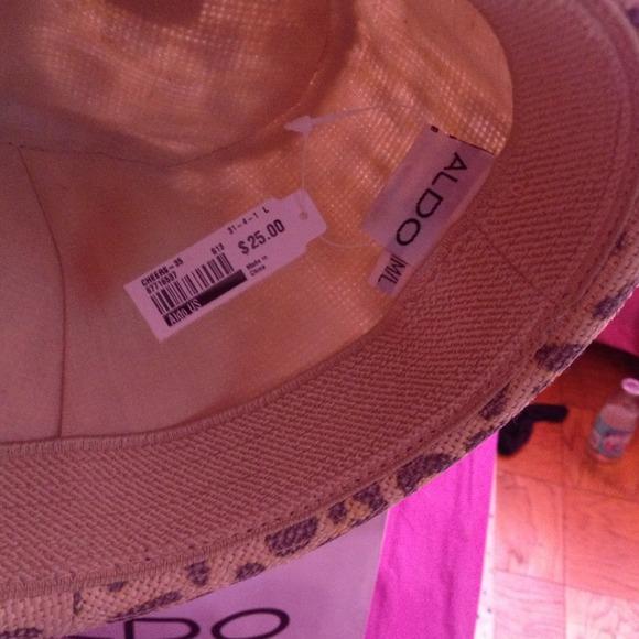Aldo Hat - Picture 3 of 3