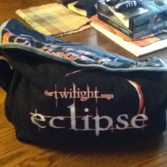 Twilight team Edward bag