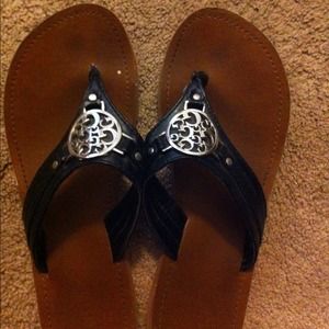 black G by guess sandals
