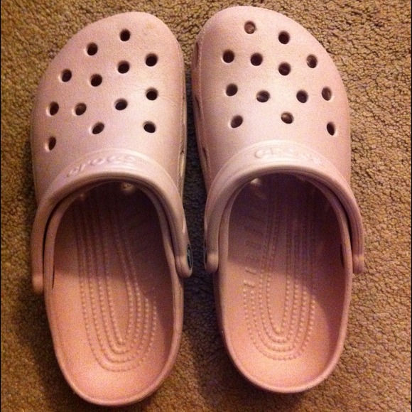 pink crocs