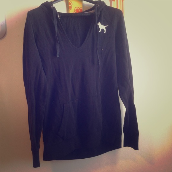 Love pink hooded sweatshirt