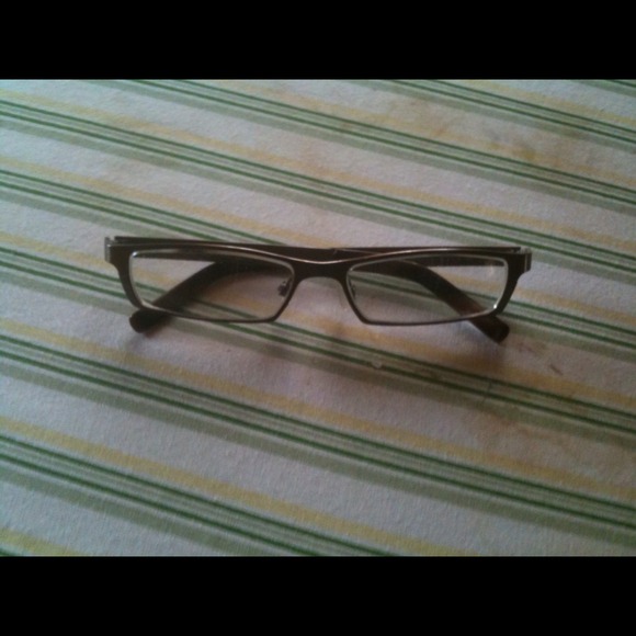 Kenneth Cole 135 prescription eye glass frames