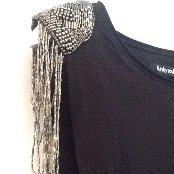 Top - Picture 2 of 2