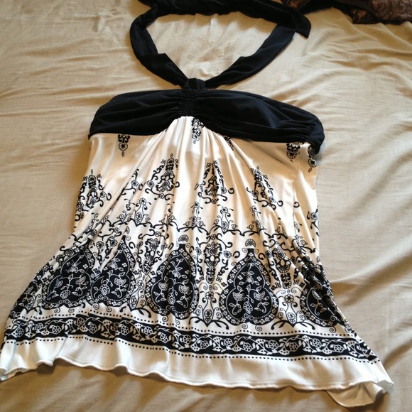Halter top