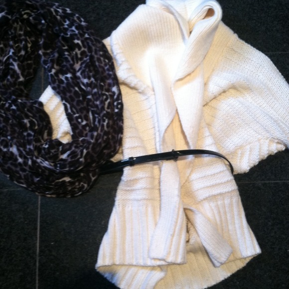Cacoon sweater express