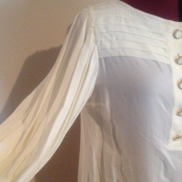 Tory burch silk cream top . - Picture 2 of 4