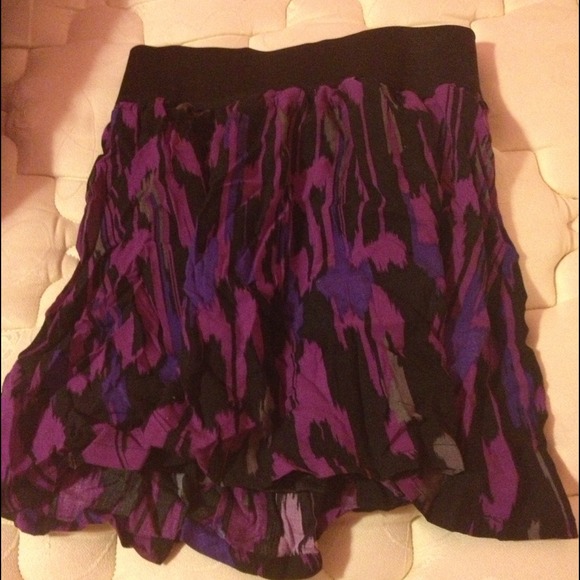 High waisted skirt