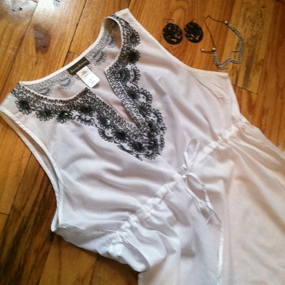 SALE!!! Tommy Bahama Beach Coverup