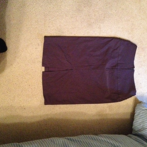 Dark purple pencil skirt - Picture 2 of 2
