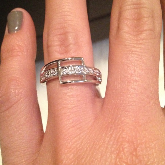❌BUNDLED!! ❌Splendid ring by Lia Sophia