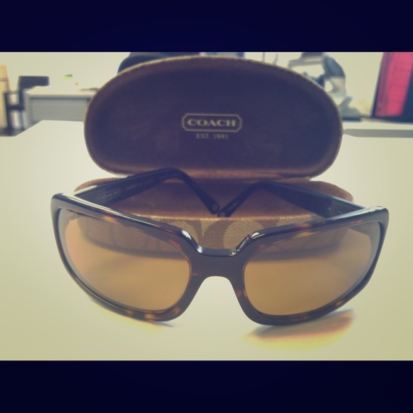Authentic coach sunglasses 👓