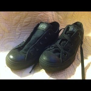 ⛔TRADED @ricole⛔ Converse Black Mono Chucks