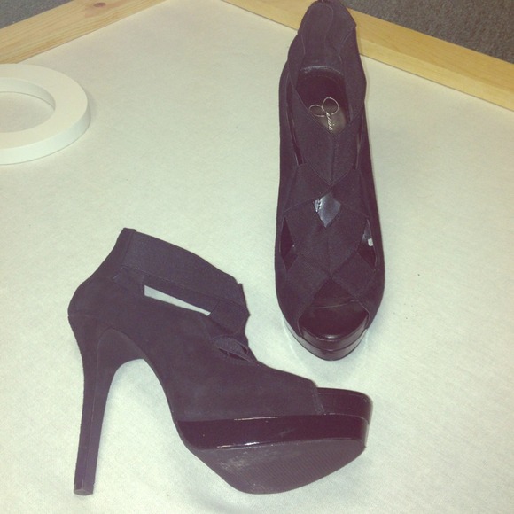 Jessica Simpson Shoes - Jessica Simpson Heals